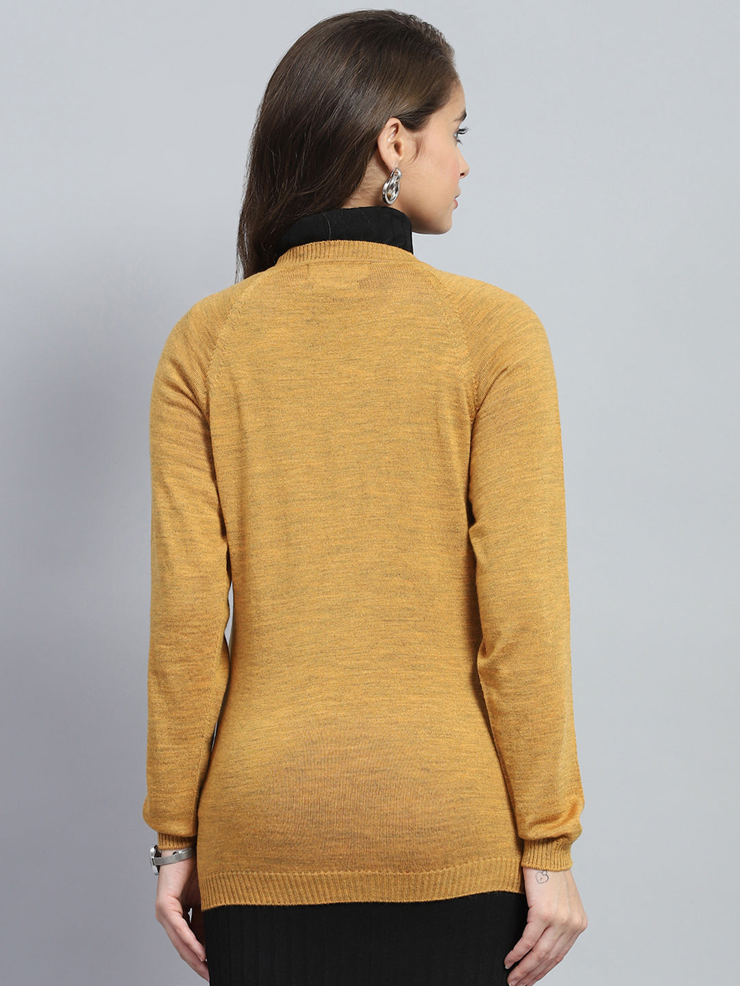 Women Yellow Solid V Neck Full Sleeve Cardigan