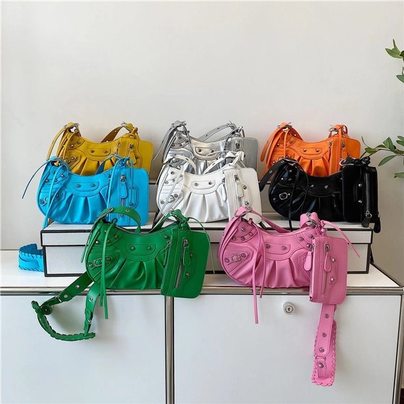 Women's Medium Summer Autumn Pu Leather Solid Color Fashion Rivet Dumpling Shape Zipper Bag Sets