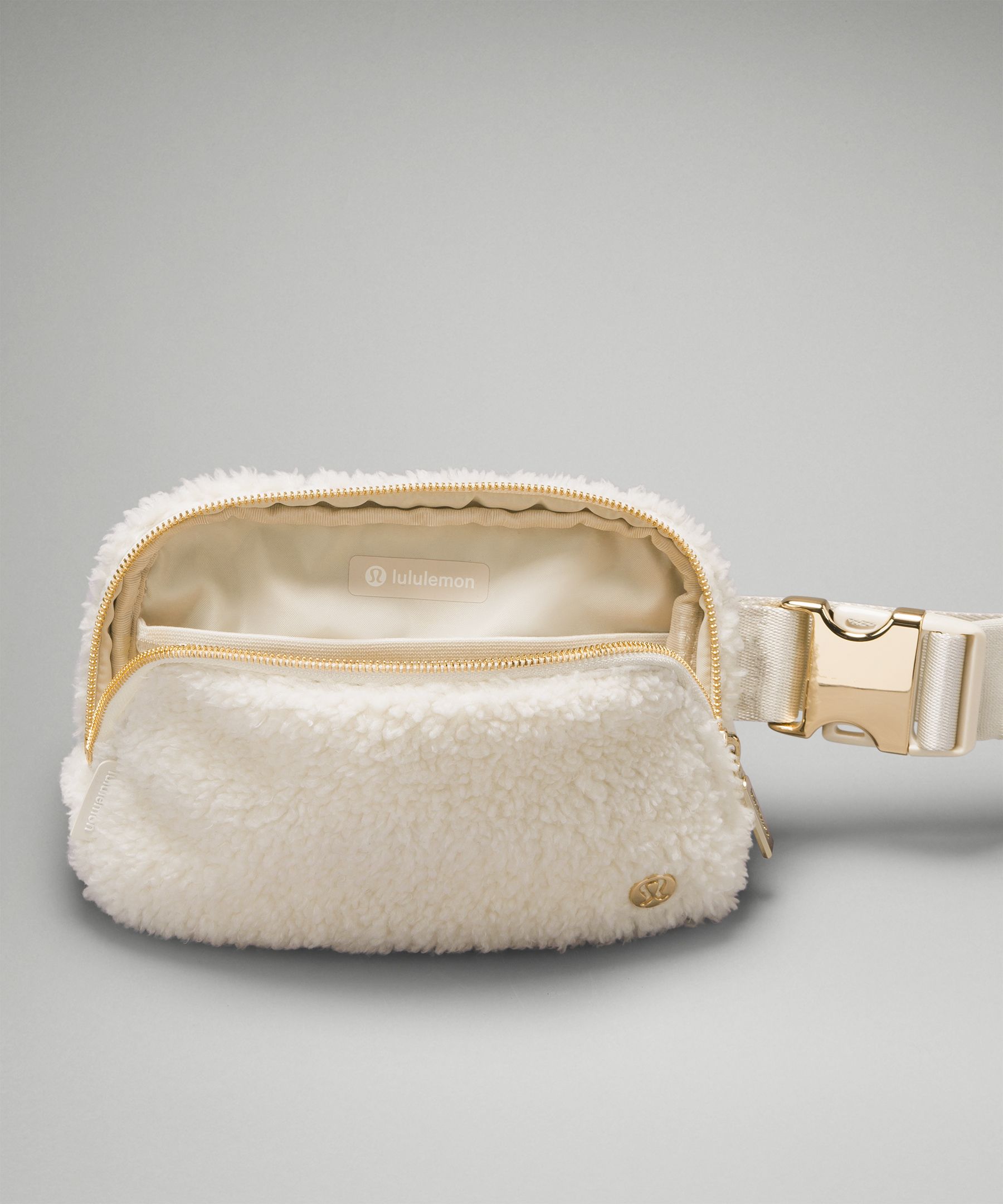 Everywhere Belt Bag 1L Fleece