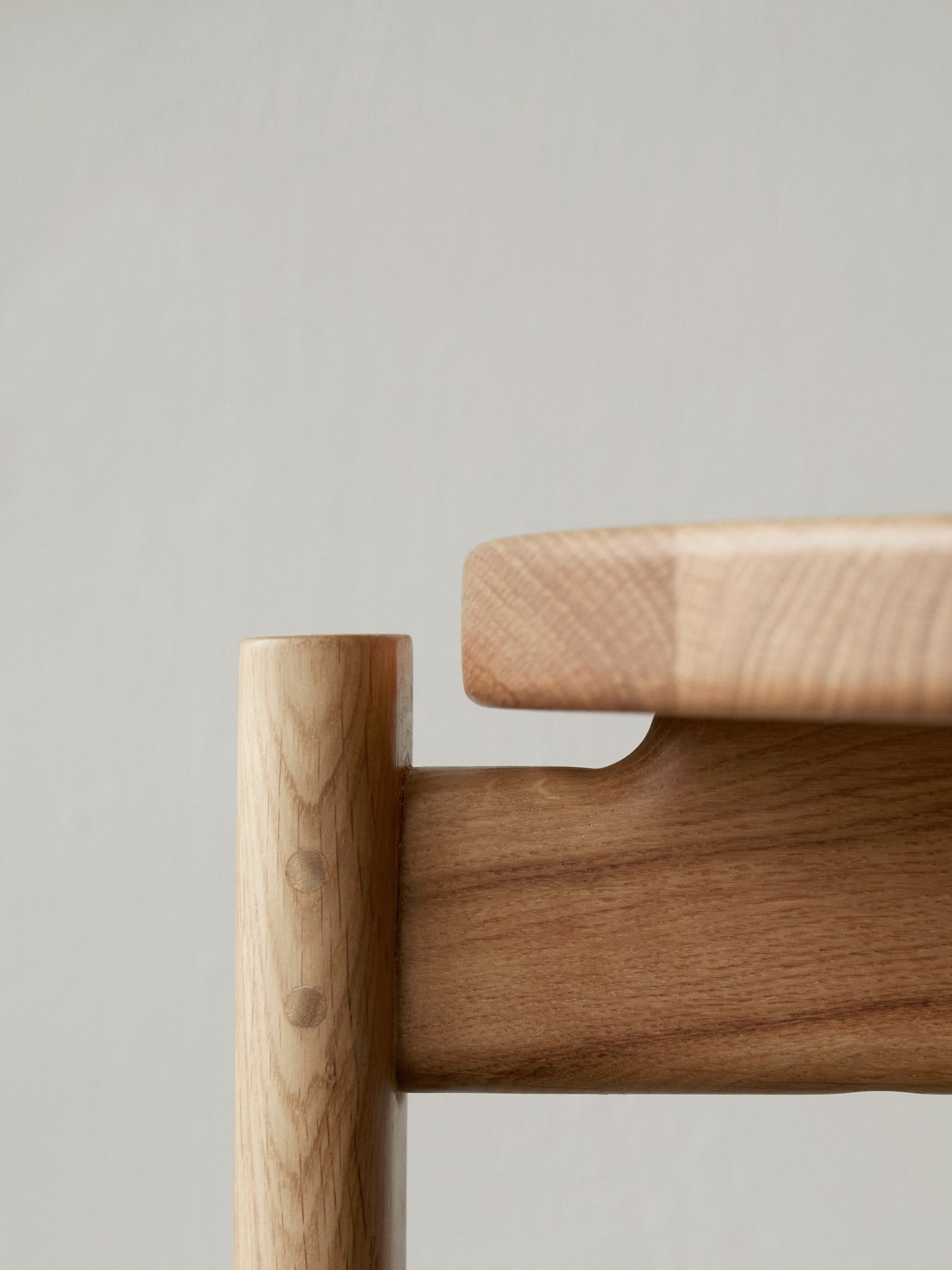 Passage Stool