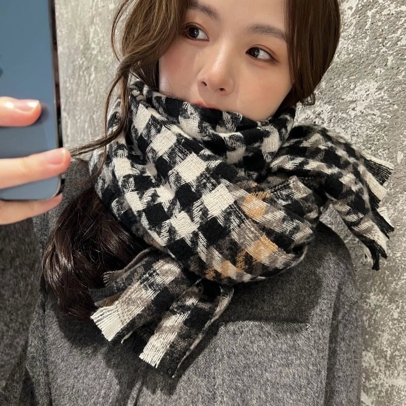 Unisex Minimalist Classic Style Plaid Imitation Cashmere Scarf