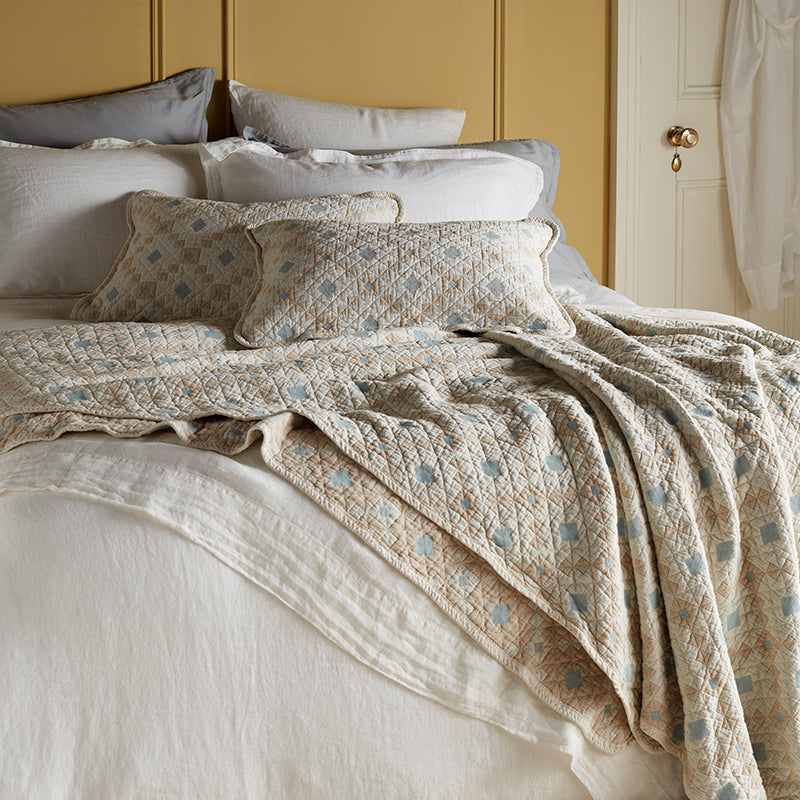 Pippa Patchwork 100% Cotton Quilted Throw