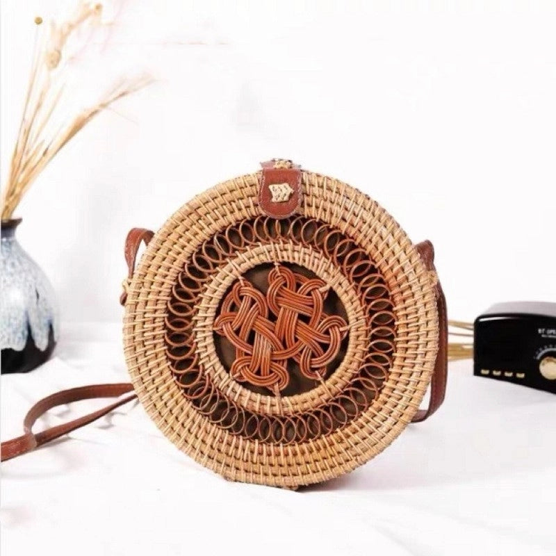 Women's Medium Straw Solid Color Vacation Beach Weave Hook Loop Straw Bag