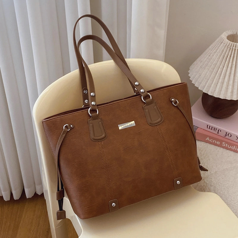 Women's Pu Leather Solid Color Streetwear Square Zipper Shoulder Bag