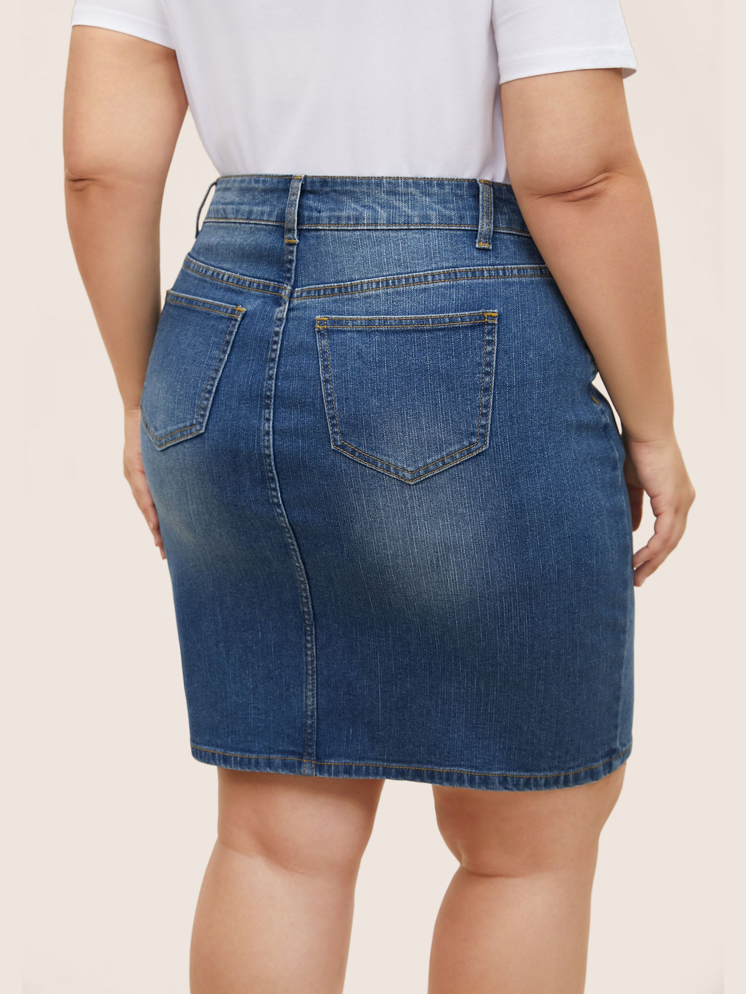 Dark Wash Button Detail Bodycon Denim Skirt