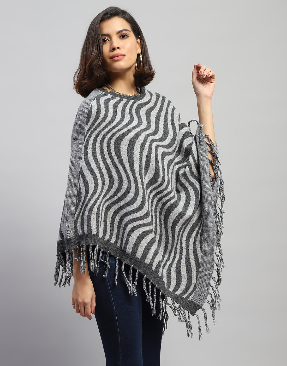 Women Grey Self Design Round Neck  Poncho