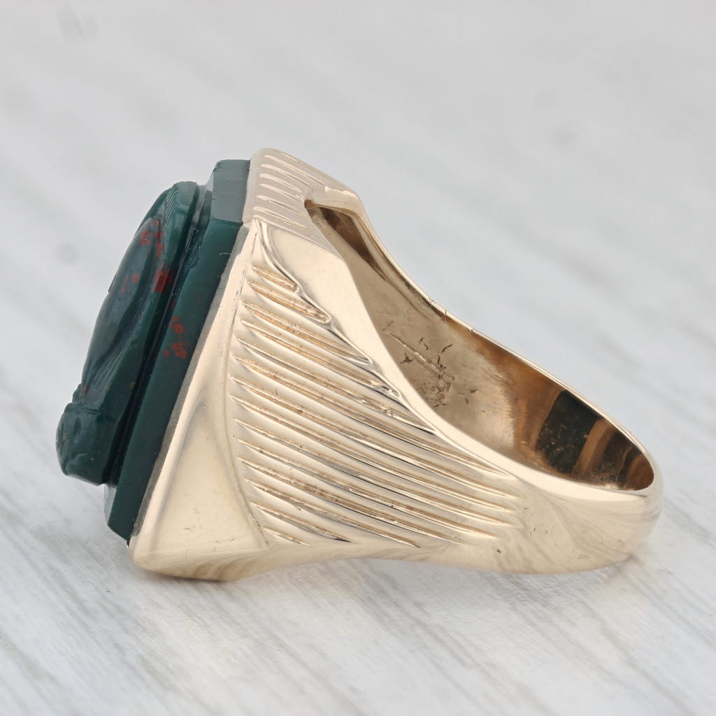 Vintage Bloodstone Carved Soldier Cameo Ring 10k Yellow Gold Size 8.5