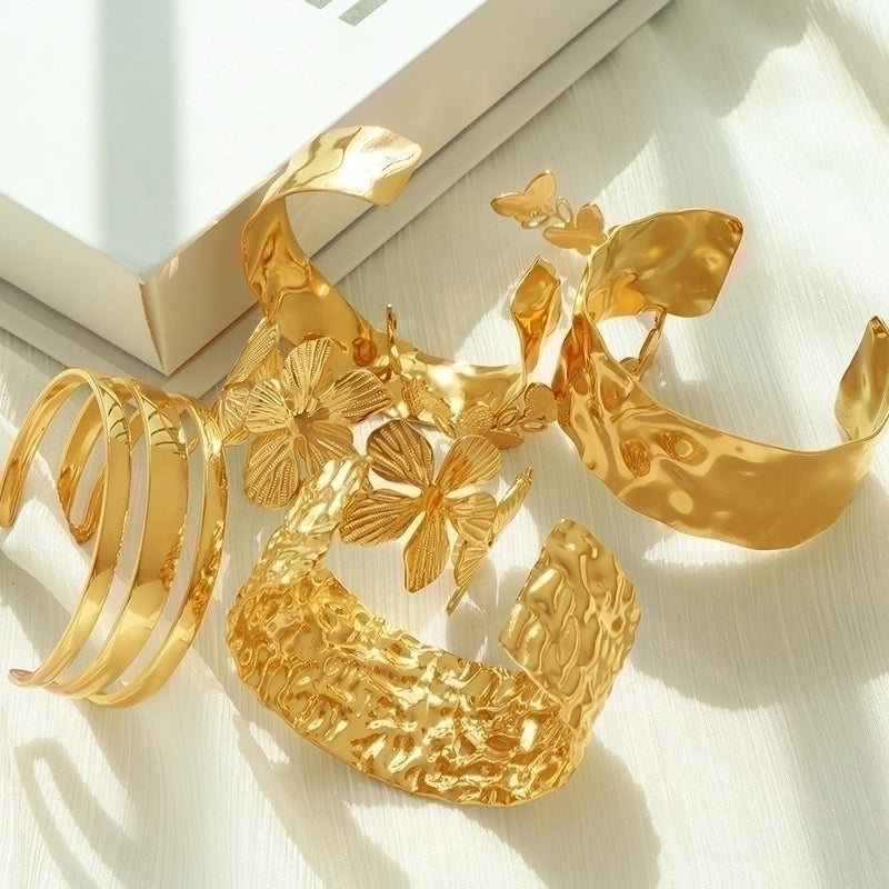 Vintage Style Punk Double Ring Waves Floral Titanium Steel 18K Gold Plated Bangle In Bulk