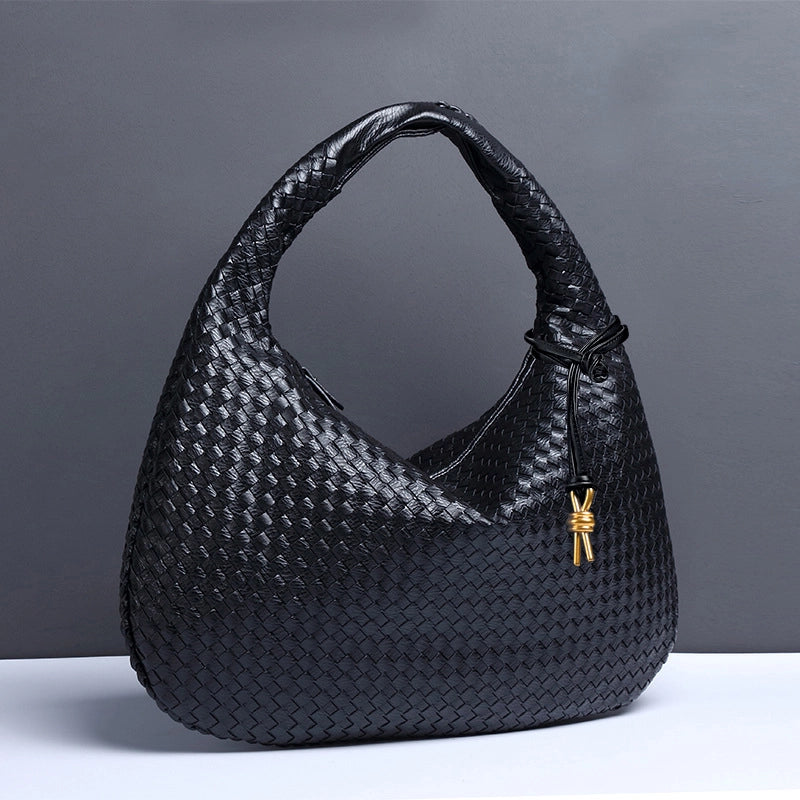 Woven Women's Bag New Fashion Large Capacity Handbag Korean Commuter Leisure Manufacturers Fashion Shoulder Bag