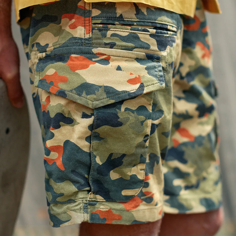 Vintage 8.5oz. Carded Cotton Olive Green Camouflage Casual Shorts