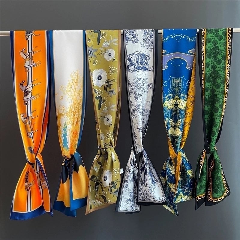 Women's Sweet Pastoral Round Letter Flower Polyester Printing Silk Scarf