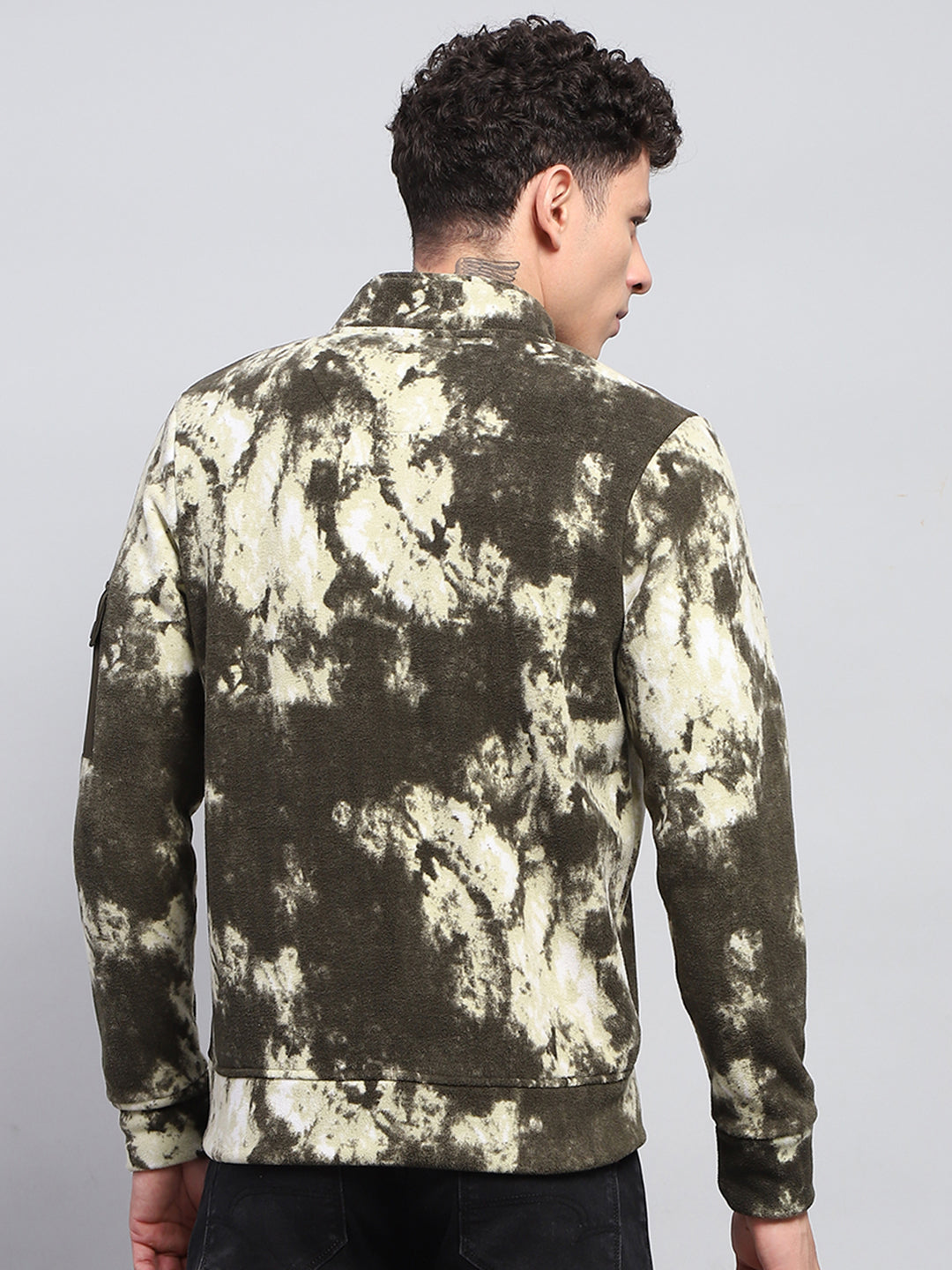 Men Olive Printed Mock Neck Full Sleeve Sweatshirt