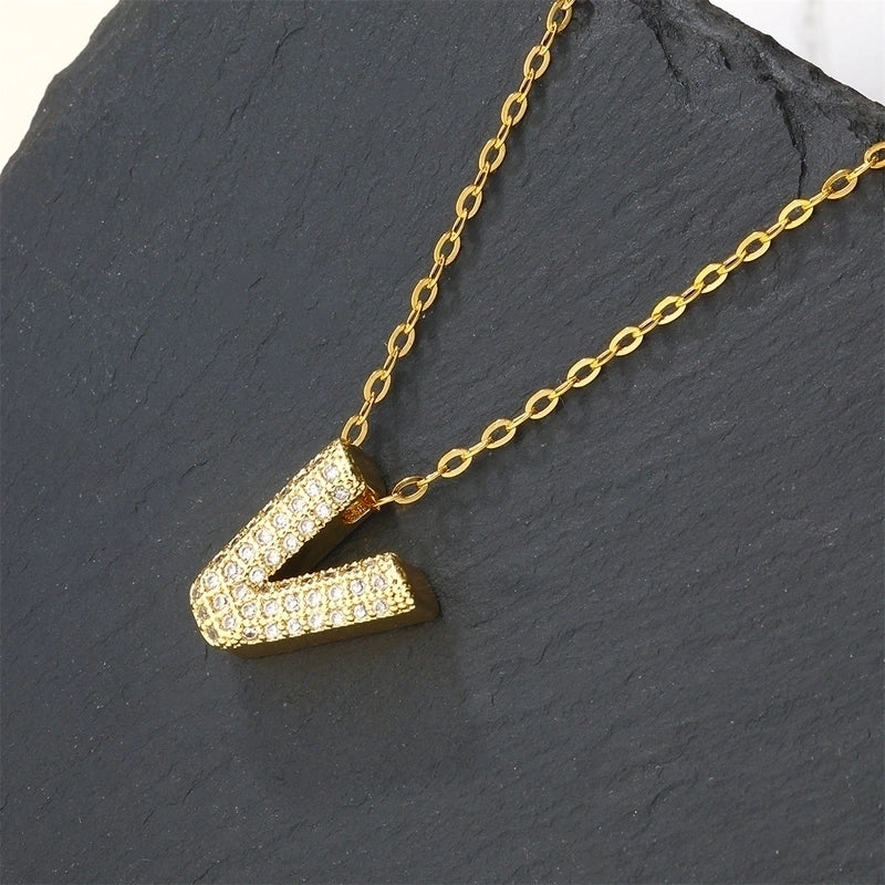 Copper 18K Gold Plated Casual Minimalist Inlay Letter Zircon Pendant Necklace