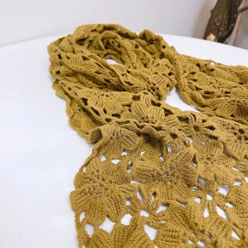 Autumn New Vintage Knitted Cotton Vintage Artistic Crochet Hollow Tassel Design Age-reducing Long Scarf For Women