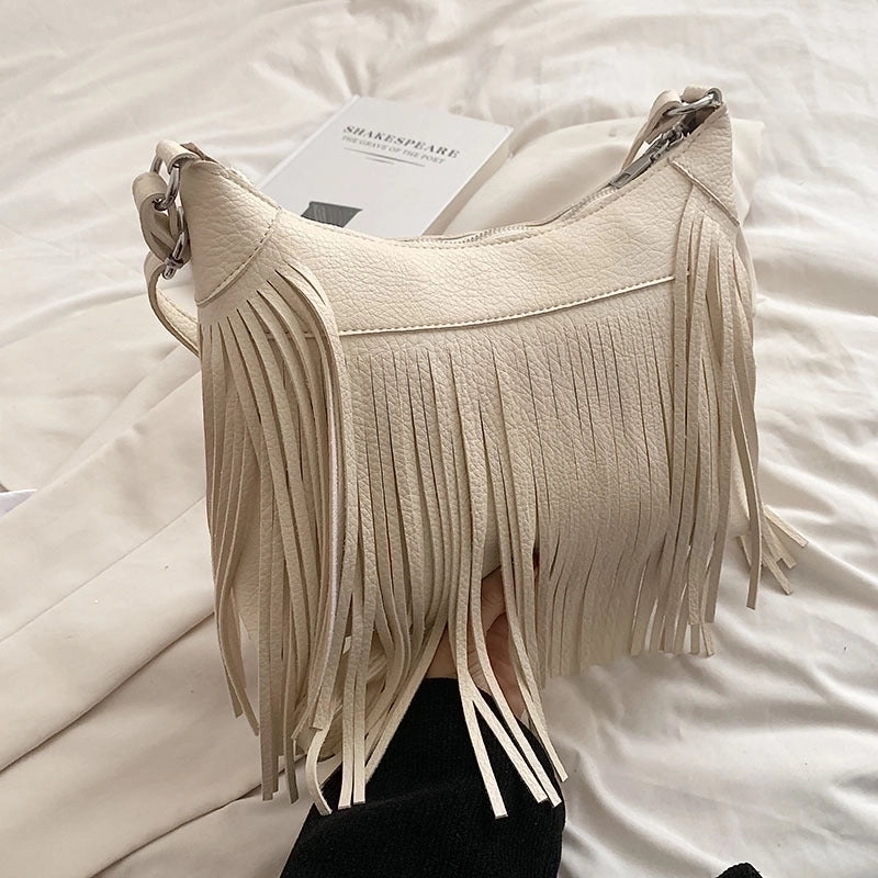 Women's Medium Pu Leather Solid Color Streetwear Tassel Square Zipper Crossbody Bag