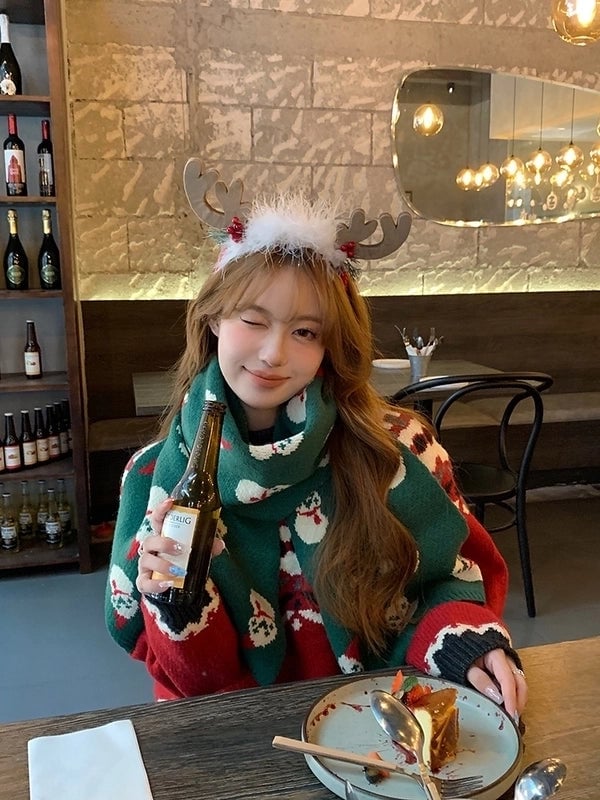 Women's Glam Christmas Classic Style Christmas Tree Snowman Knit Scarf