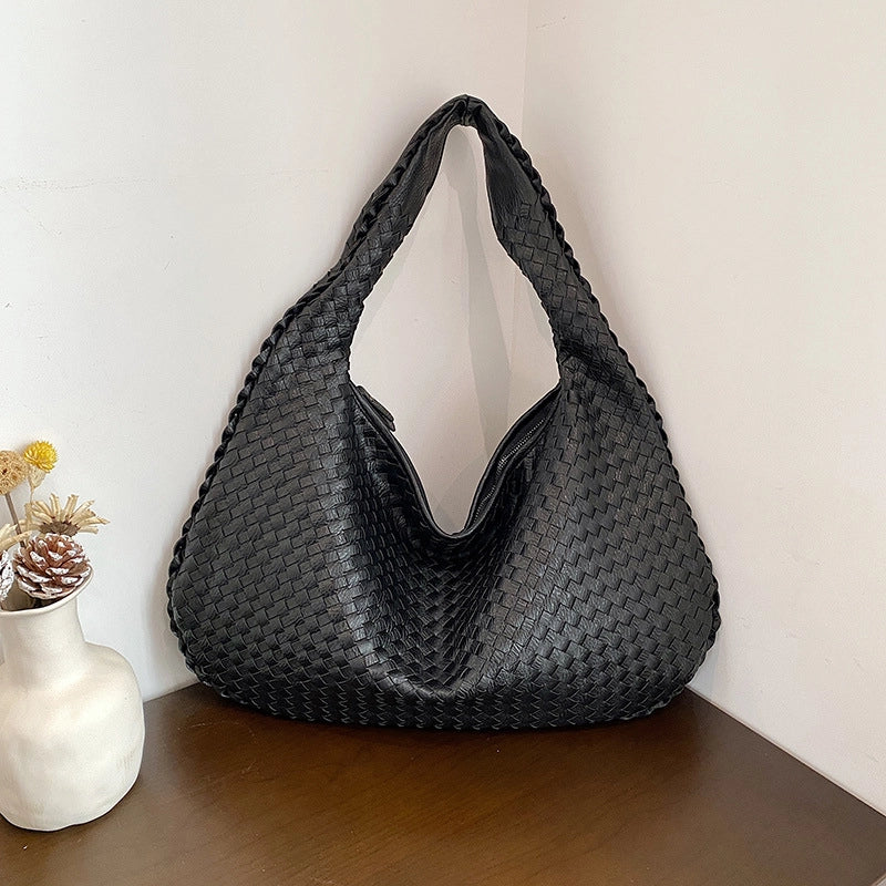 Women's Medium Pu Leather Solid Color Streetwear Weave Dumpling Shape Zipper Handbag