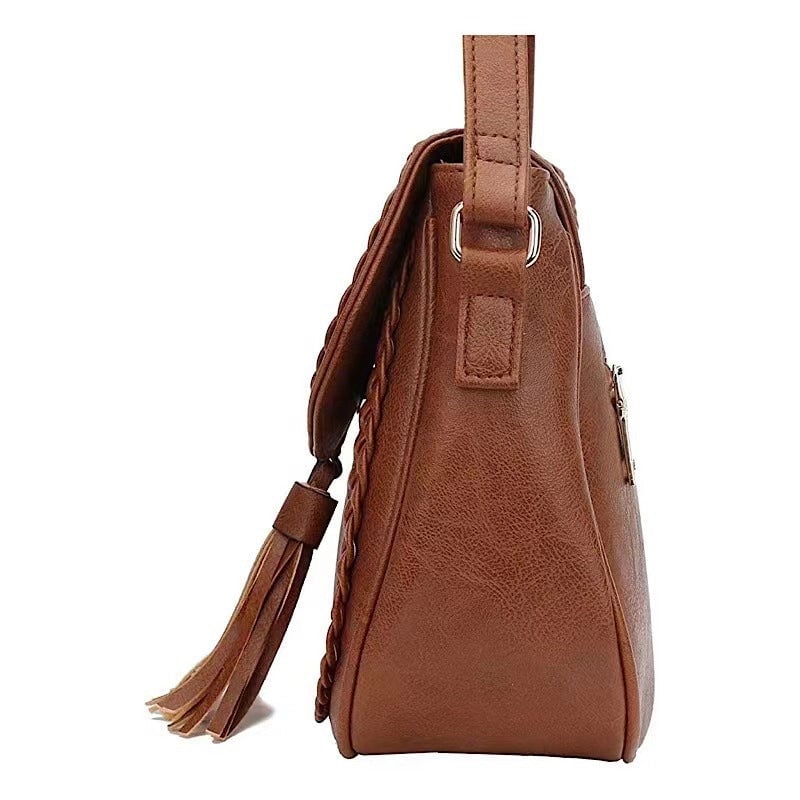Women's Pu Leather Solid Color Classic Style Shell Zipper Shoulder Bag Saddle Bag