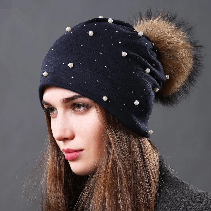 Women's Sweet Minimalist Solid Color Pom Poms Eaveless Beanie Hat