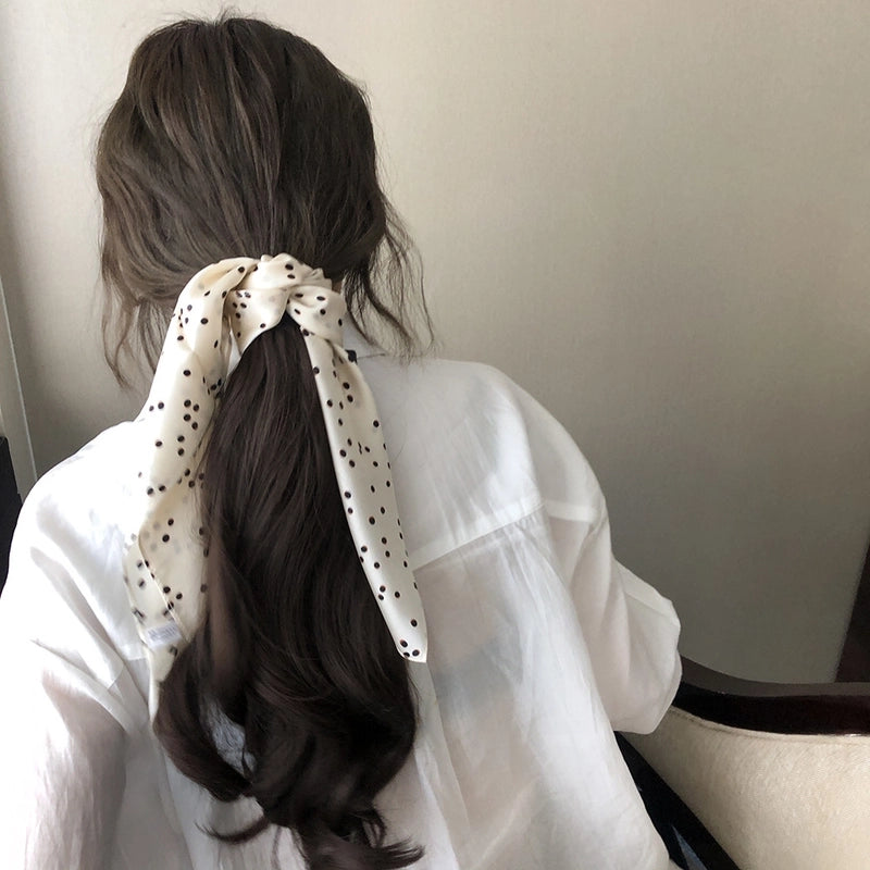 Women's Elegant Polka Dots Silk Printing Silk Scarf