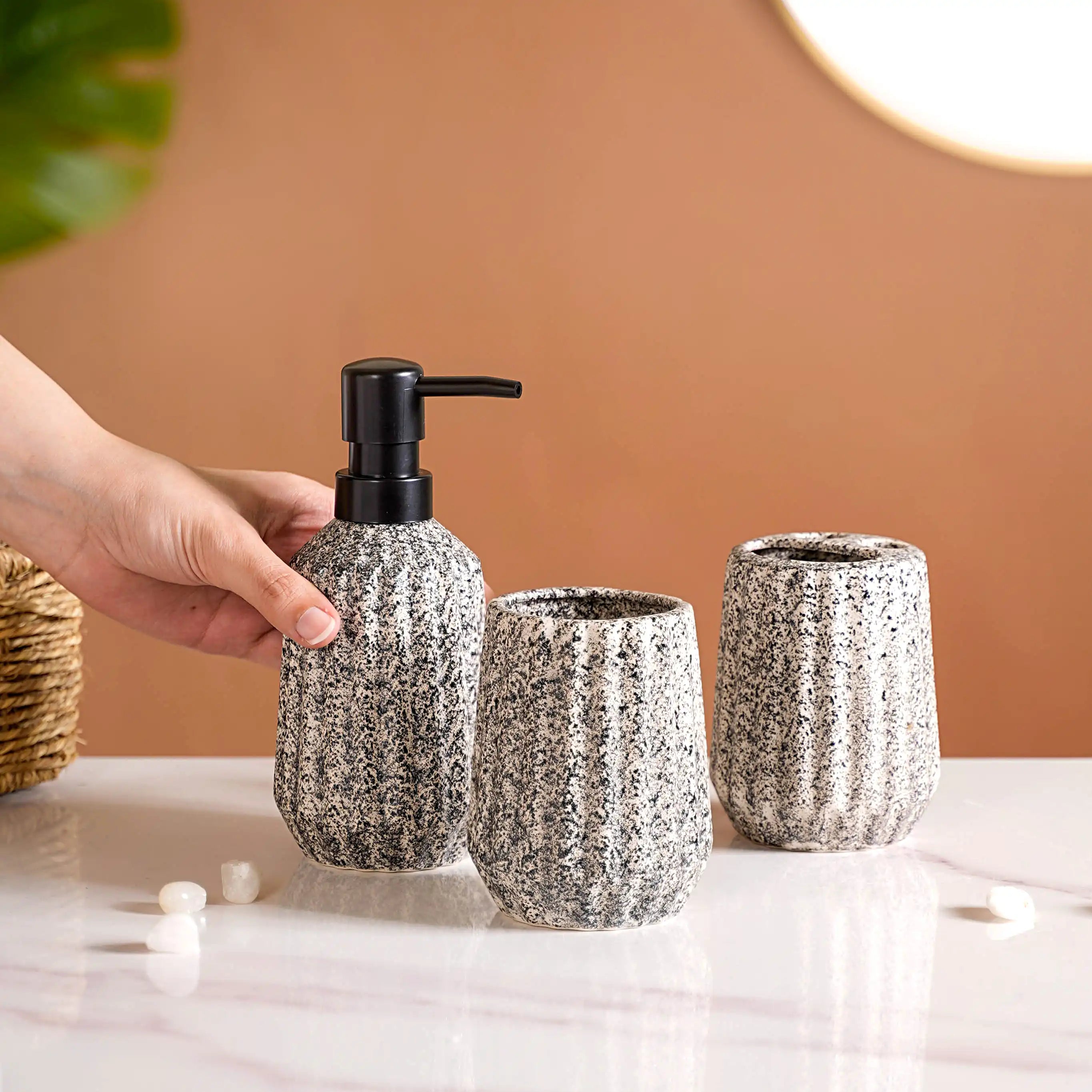 Granite Finish Ceramic Bathroom Set Of 3 Grey Matte Black
