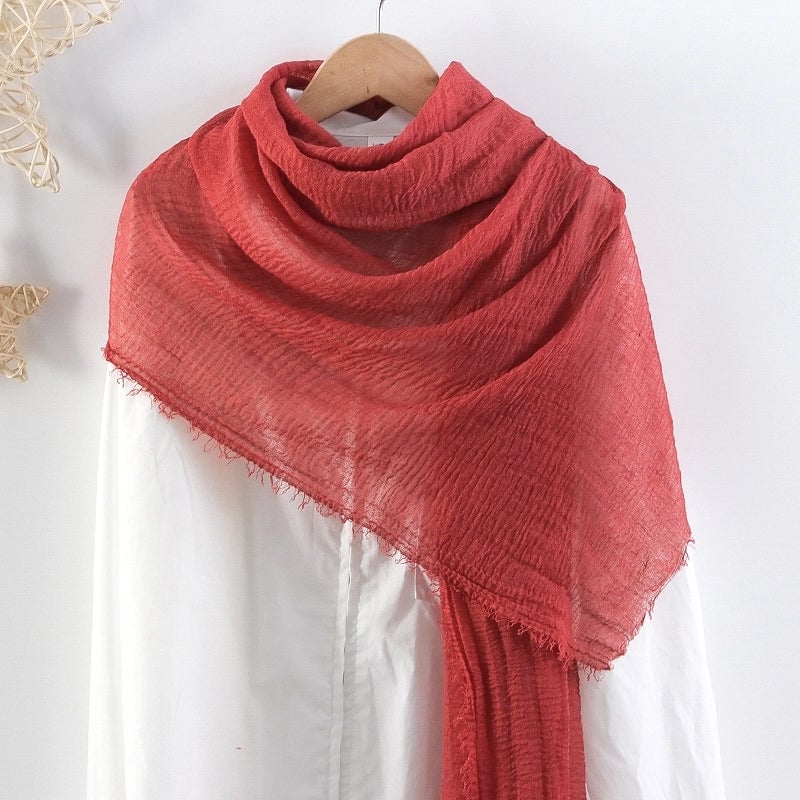 Hot Selling Solid Color Pleated Cotton And Linen Scarf Women's Bag Headscarf Crumpled Hair Fringe Bubble Scarf Women's Scarf Cover Head
