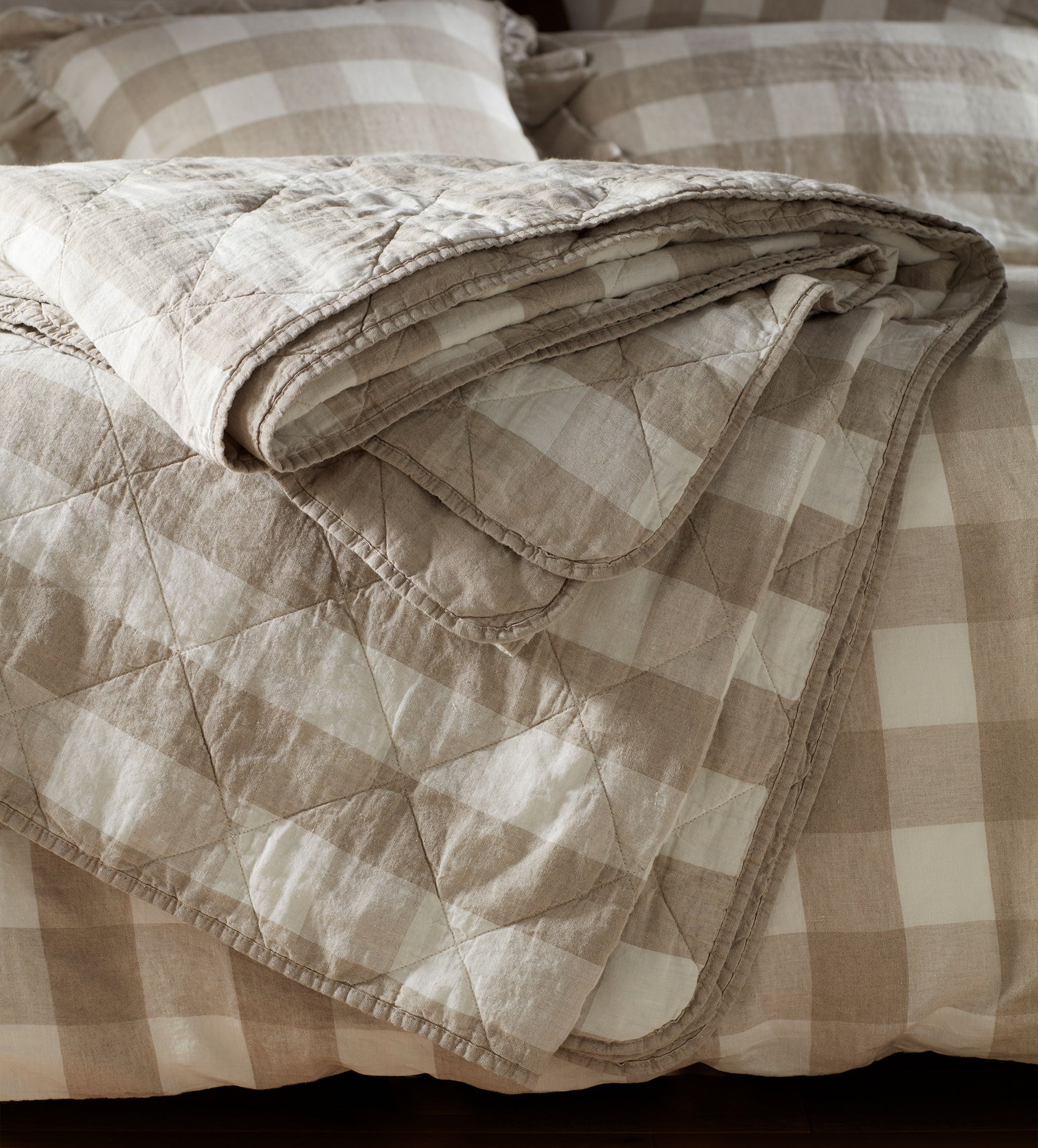 Natural Gracie Gingham Linen Quilted Throw