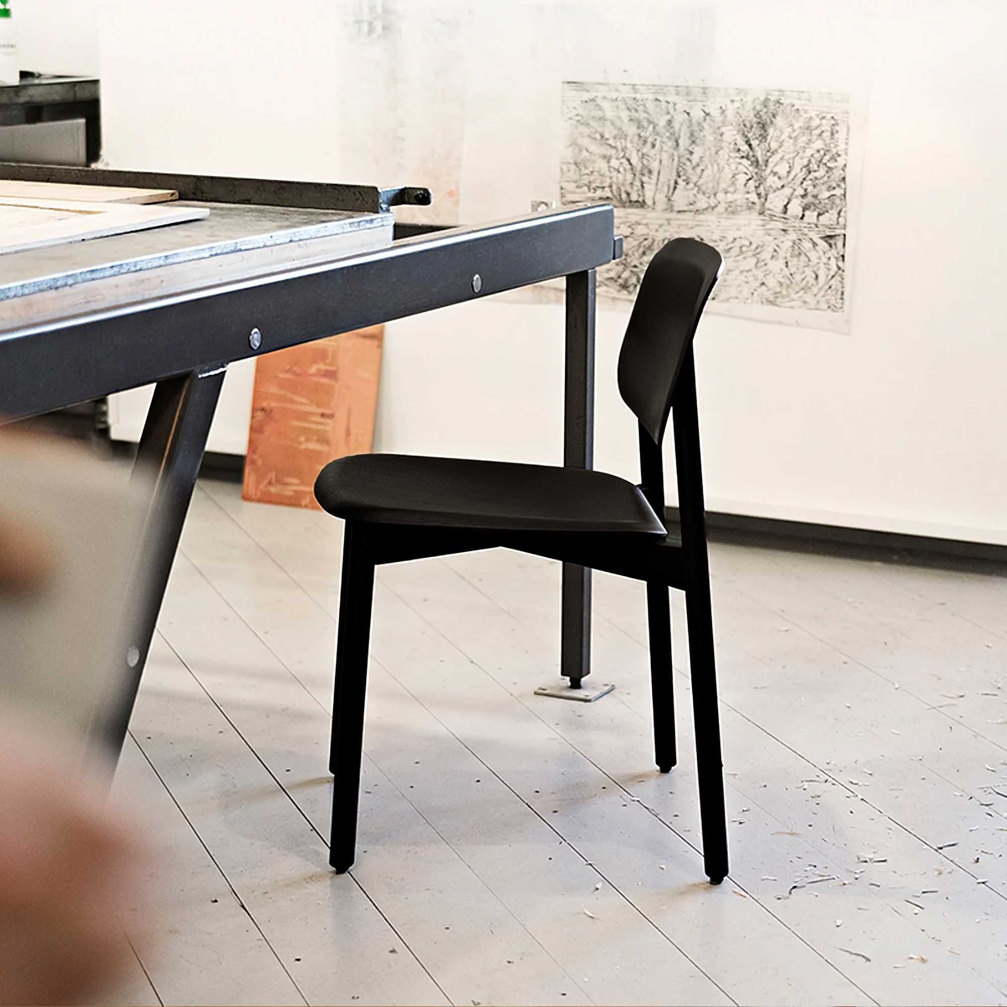 Soft Edge 60 Chair