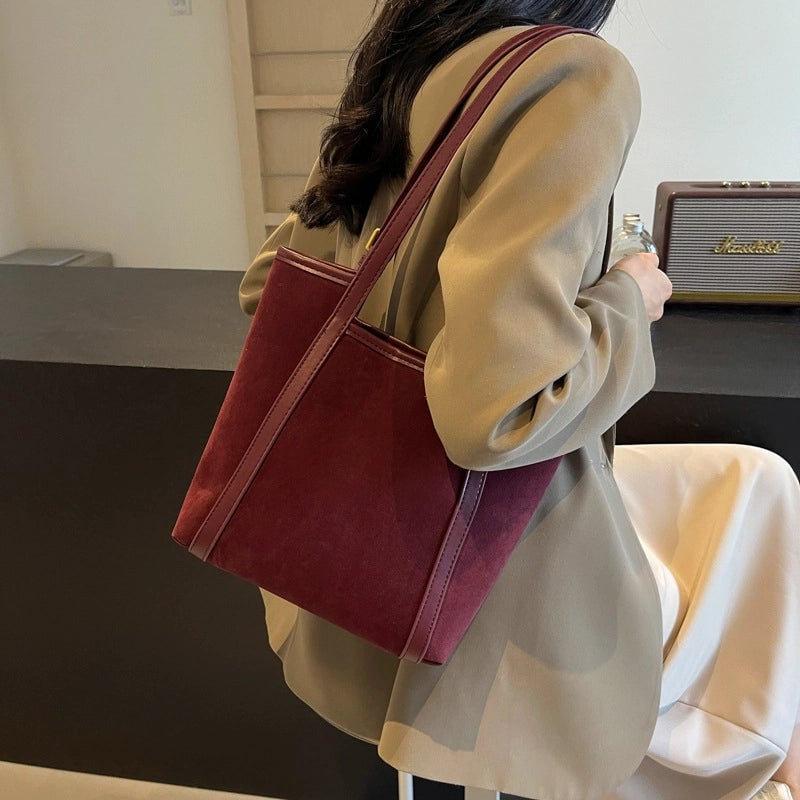Women's Pu Leather Solid Color Basic Sewing Thread Bucket Magnetic Buckle Shoulder Bag Handbag Tote Bag