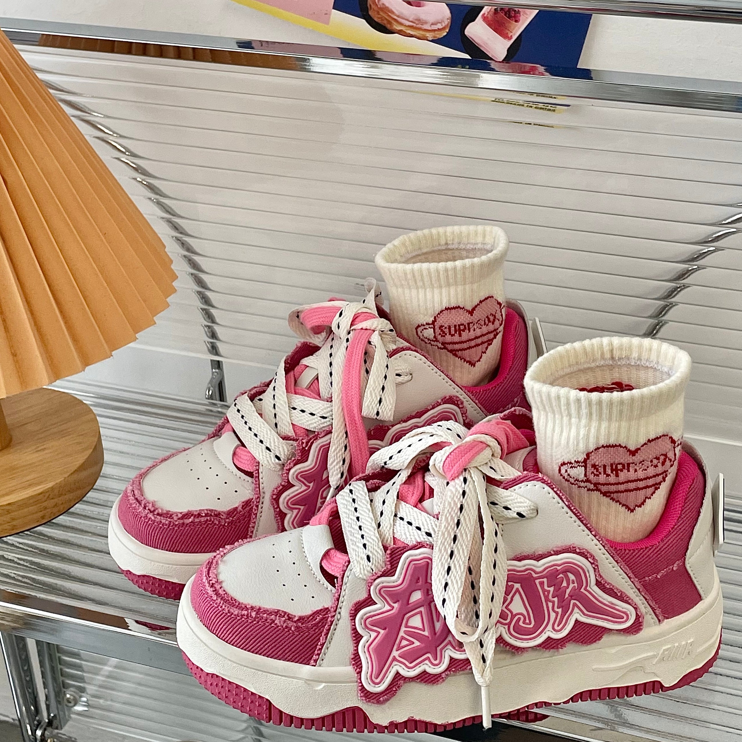 retro sneakers  KF82173
