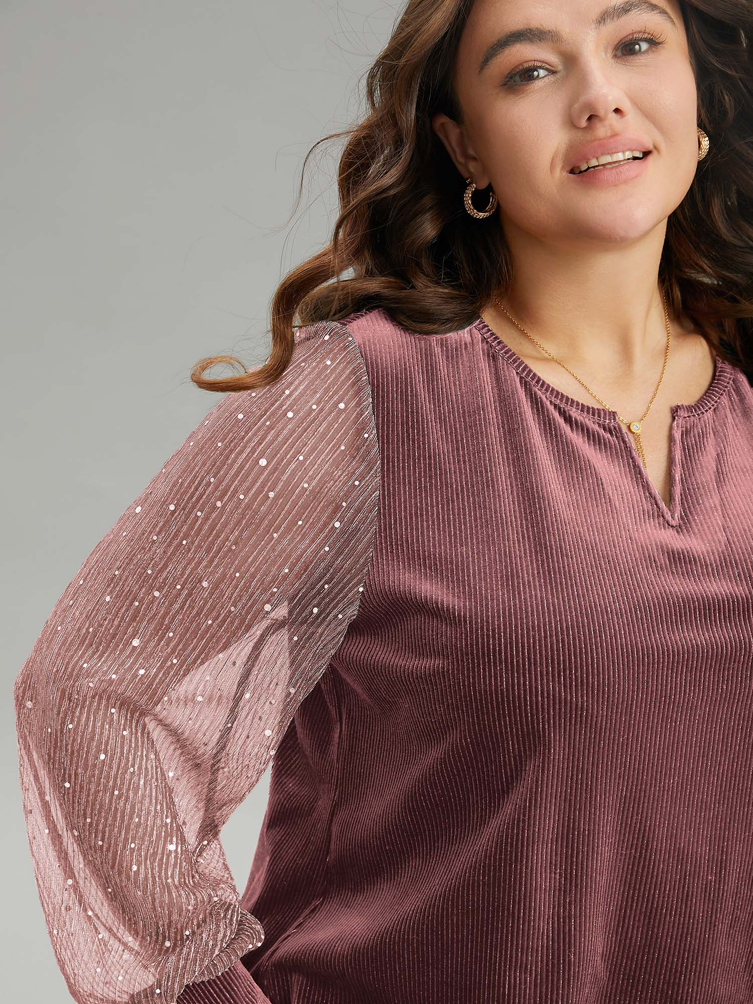 Velvet Patchwork Mesh Sequin Notched T-shirt