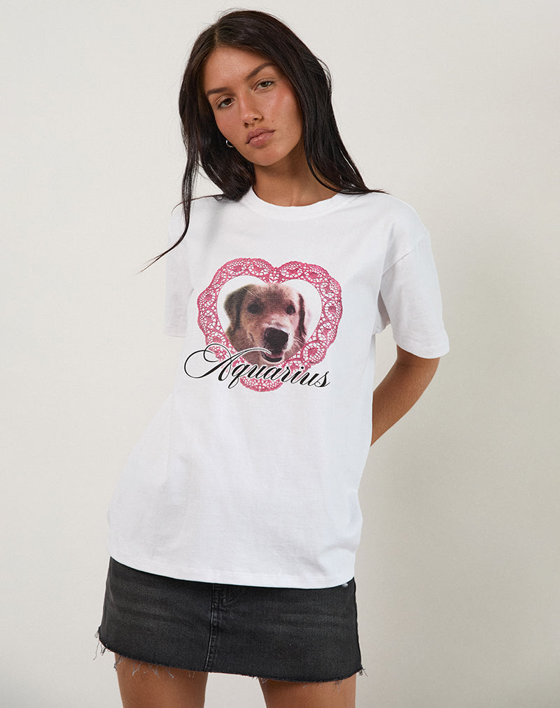 Oversized Basic Tee in White with Aquarius Dog Graphic