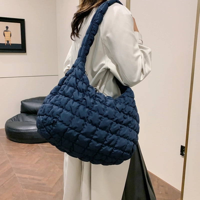 Women's Nylon Embroidery Thread Vintage Style Classic Style Sewing Thread Square Zipper Tote Bag