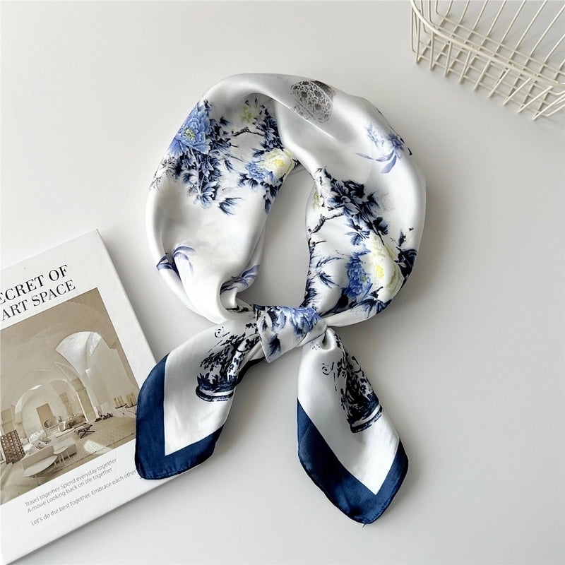 Women's Preppy Style Sweet Minimalist Plant Polyester Printing Silk Scarf