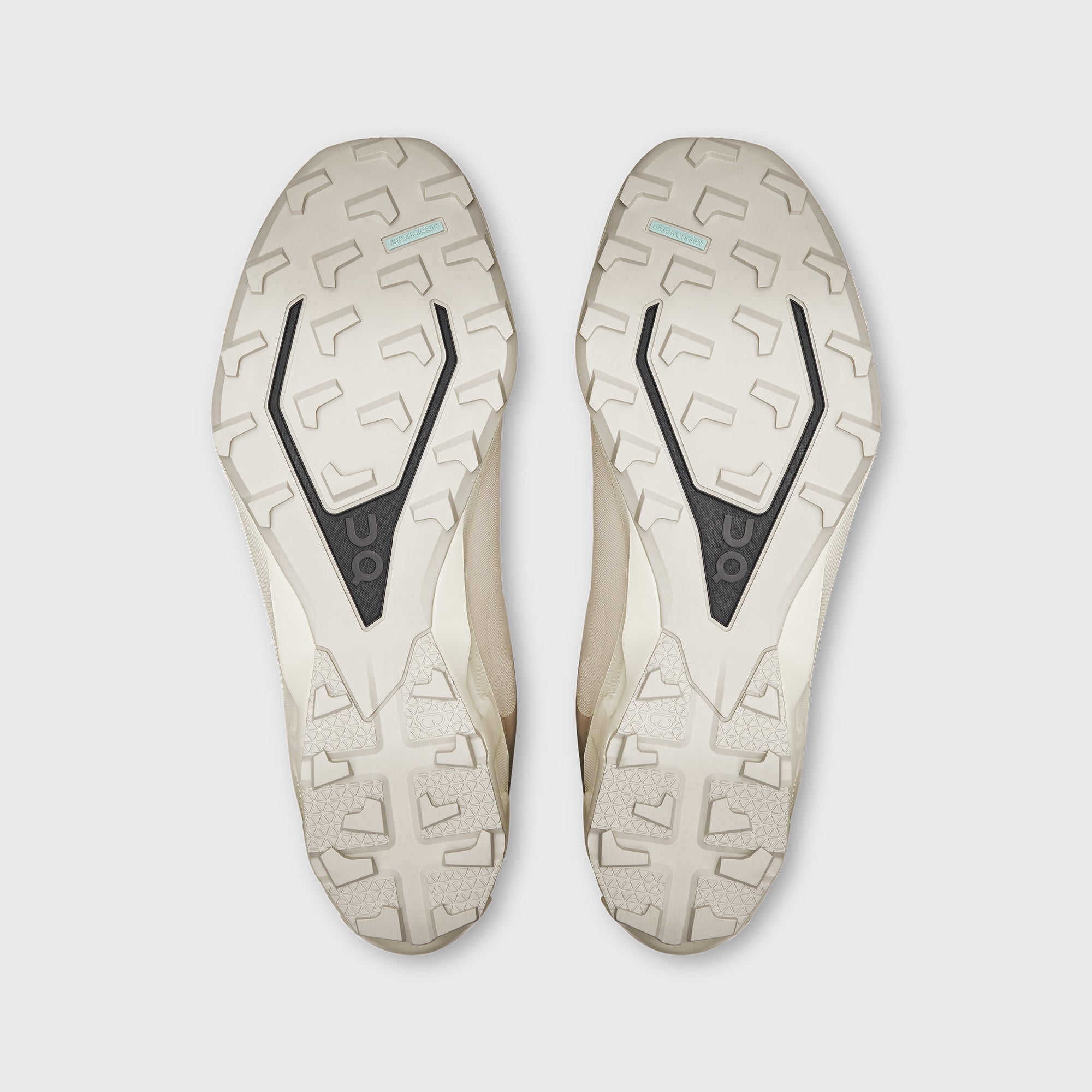 On Running x Post Archive Faction WMNS Cloudventure Peak - Ice / Moon
