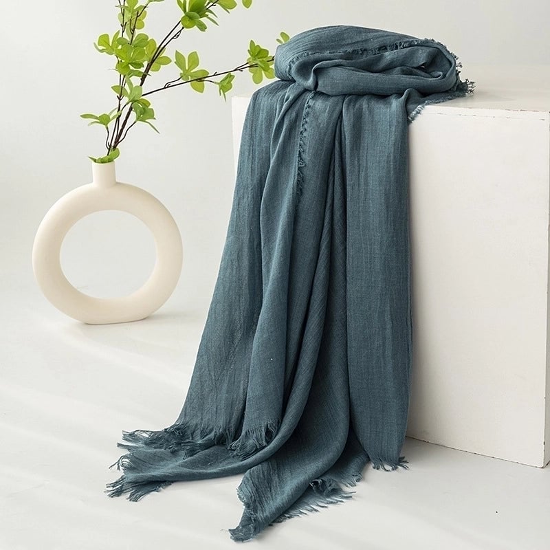 Women's Minimalist Solid Color Polyester Silk Scarf