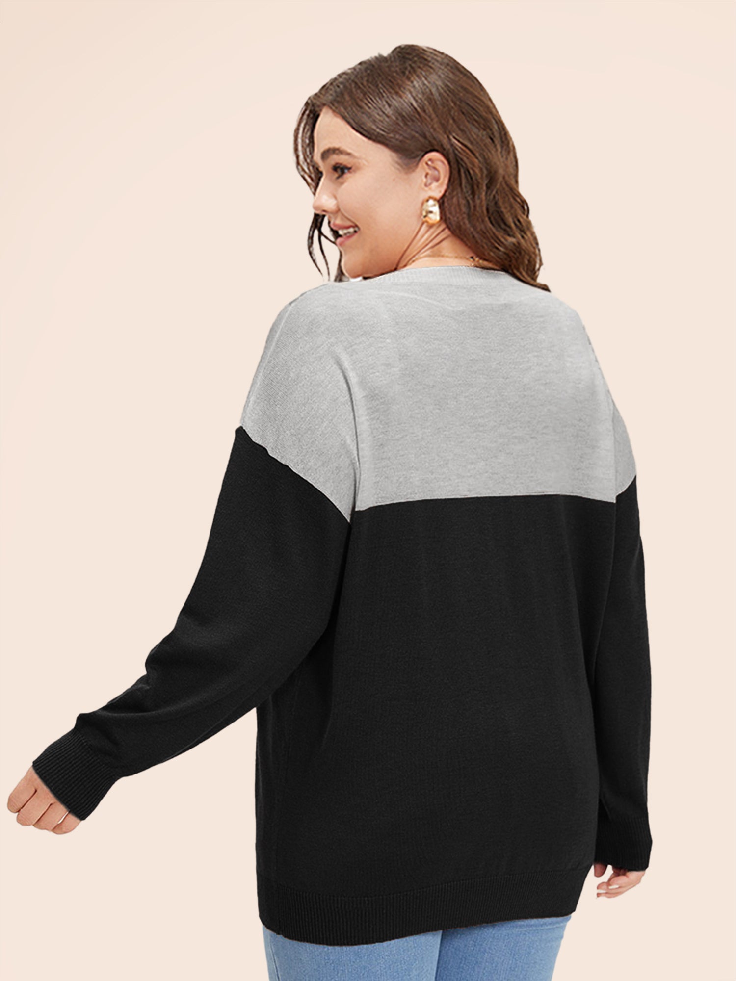 Supersoft Essentials Colorblock Two Tone Patchwork V Neck Pullover