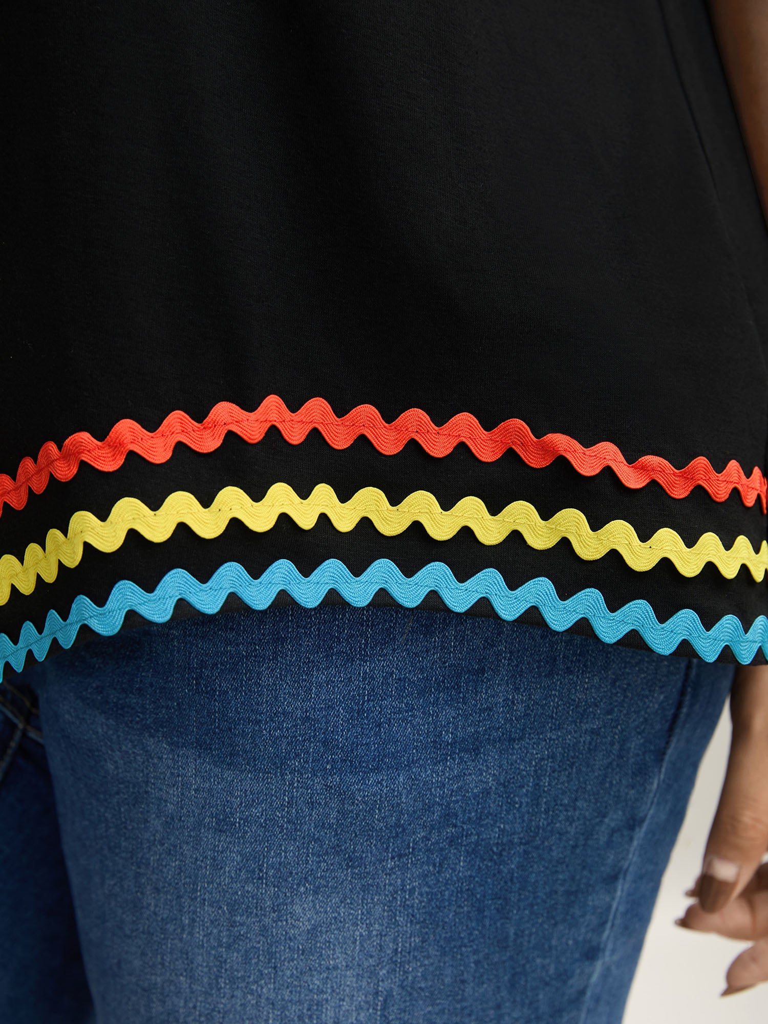 Multi-Color Webbed Crew Neck Plain T-Shirt