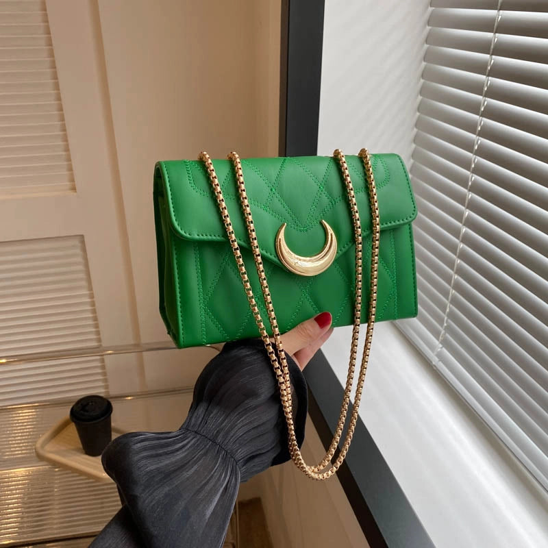 Women's All Seasons Pu Leather Solid Color Classic Style Square Magnetic Buckle Shoulder Bag