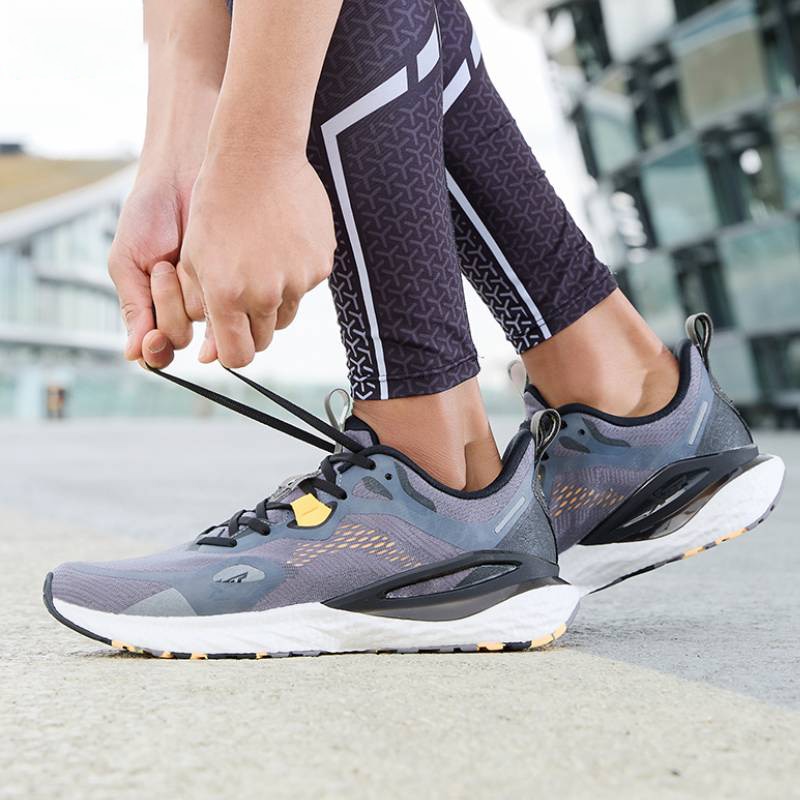 West Dynamic Foam Shock Absorbing Running Shoes