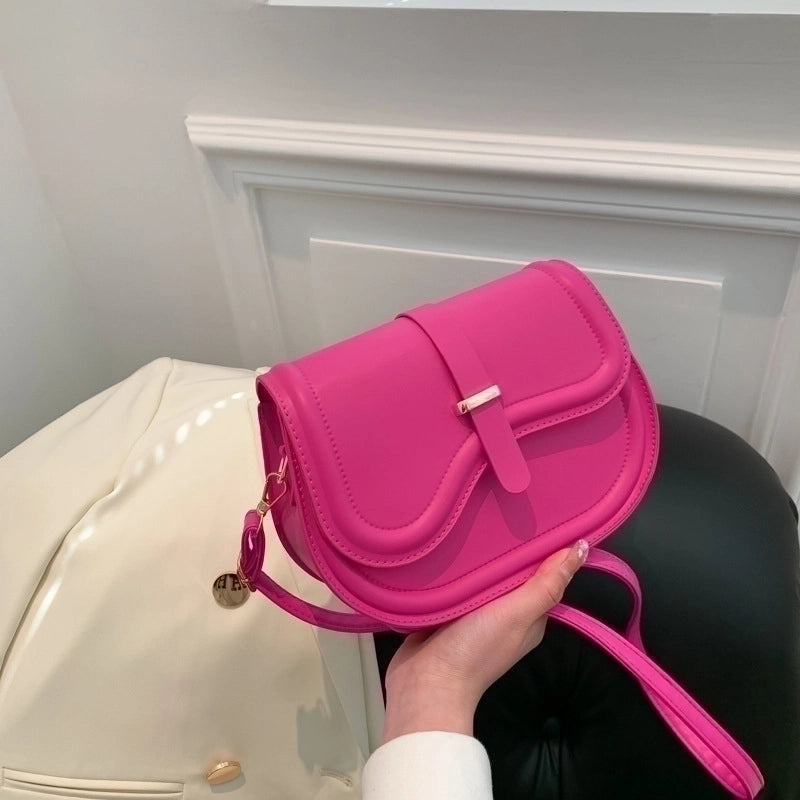 Women's Medium All Seasons Pu Leather Streetwear Saddle Bag