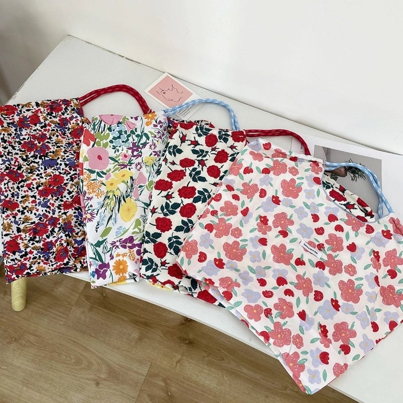 Women's Large Cotton Ditsy Floral Vintage Style Classic Style Bucket Open Tote Bag