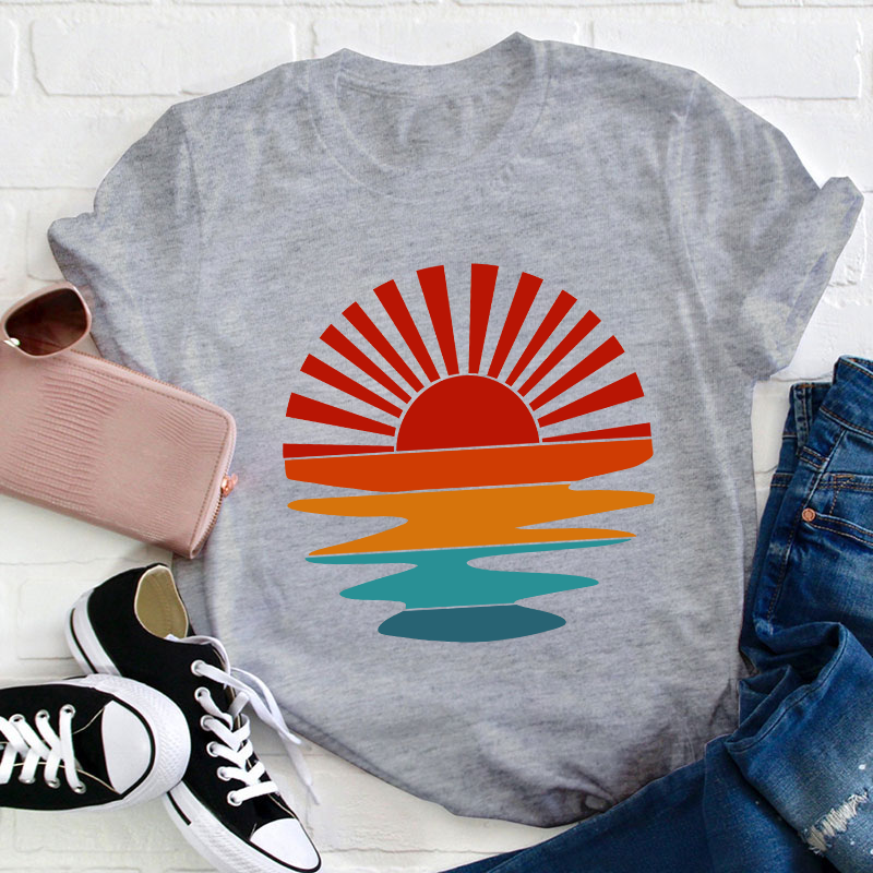 Retro Sunset Rays Wavy Teacher T-Shirt