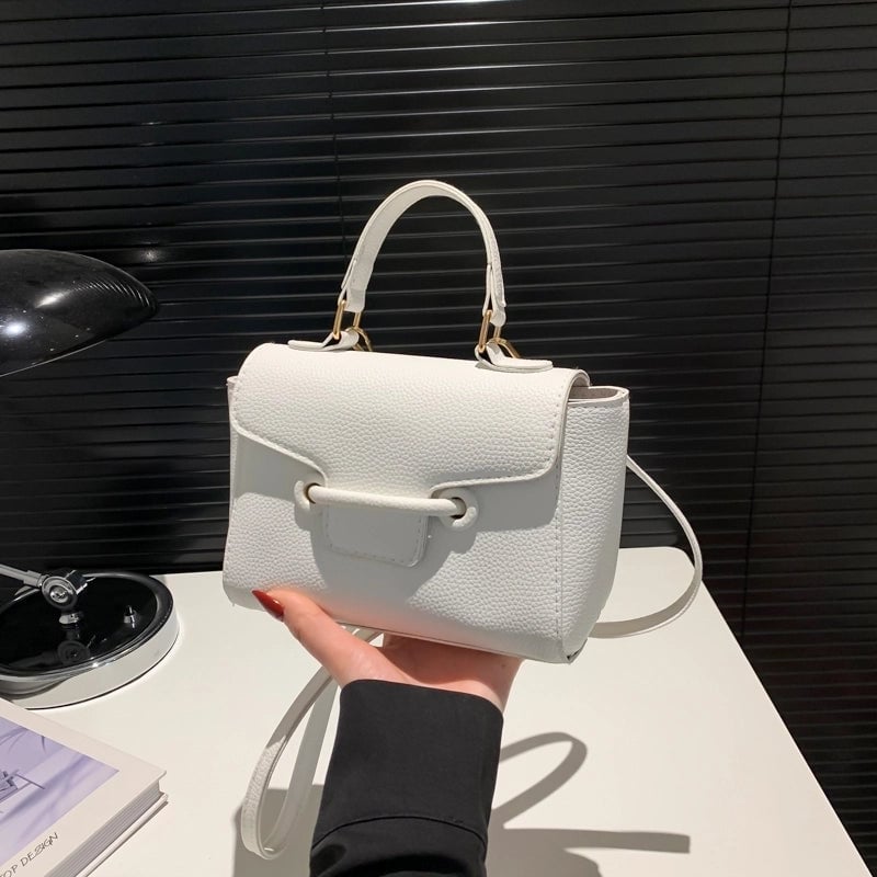 Women's Pu Leather Solid Color Vintage Style Classic Style Flip Cover Handbag