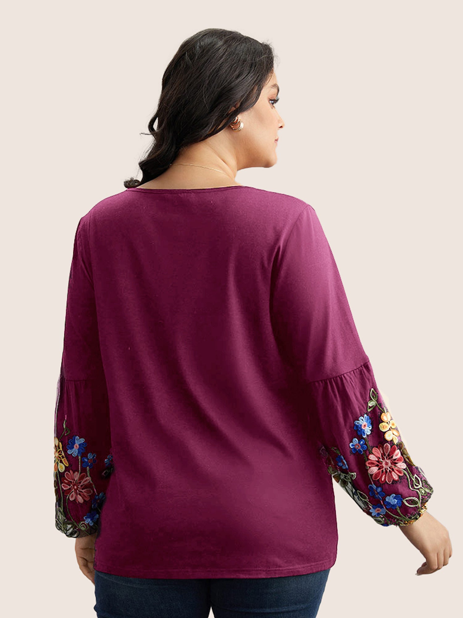 Floral Embroidered Lantern Sleeve T-shirt