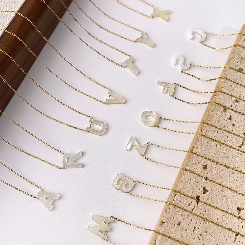 316L Stainless Steel  18K Gold Plated Minimalist Irregular Letter Shell Pendant Necklace