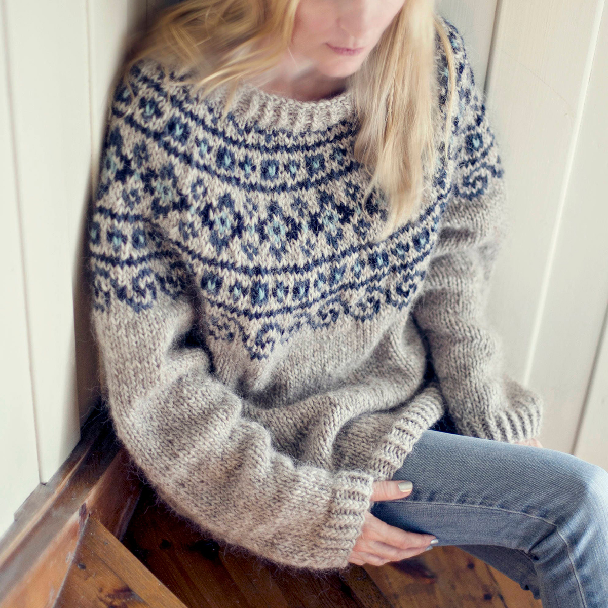 Vintage Beautiful Norwegian Knit Jacquard Crew Neck SweaterUnisex