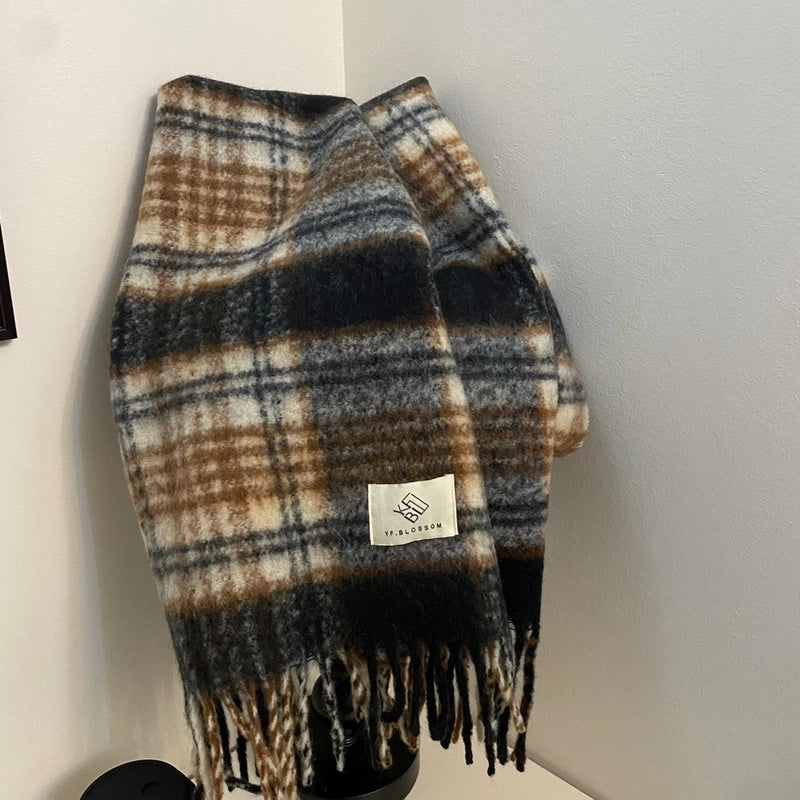 Women's Sweet Plaid Polyester Scarf