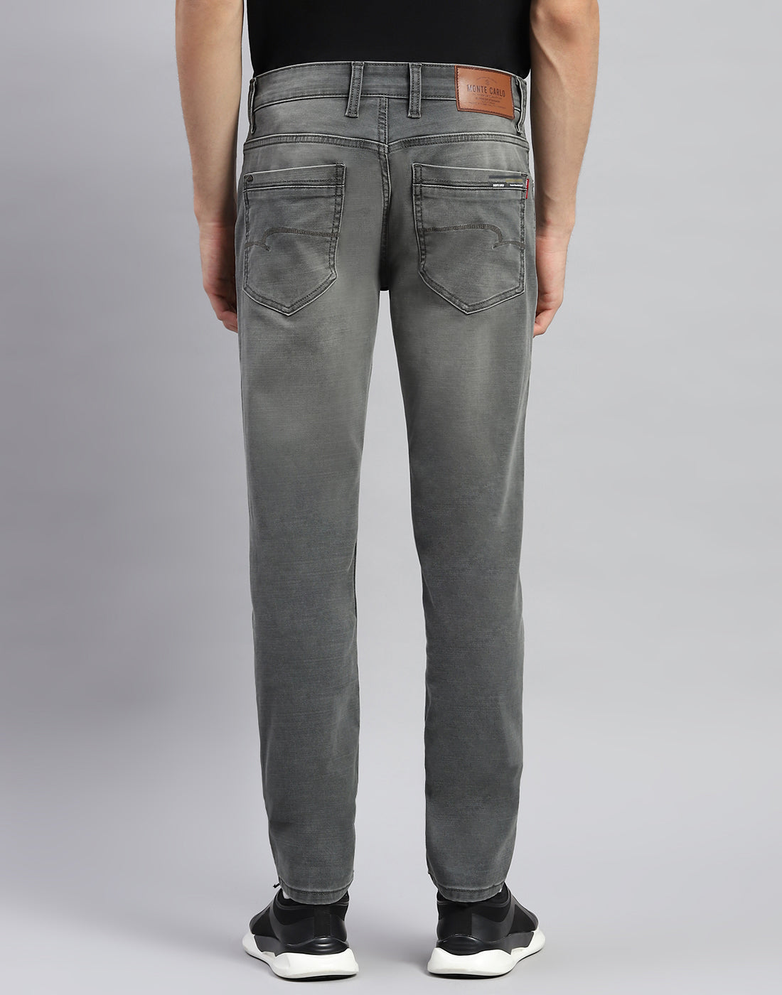 Men Grey Solid Skinny Fit Denim