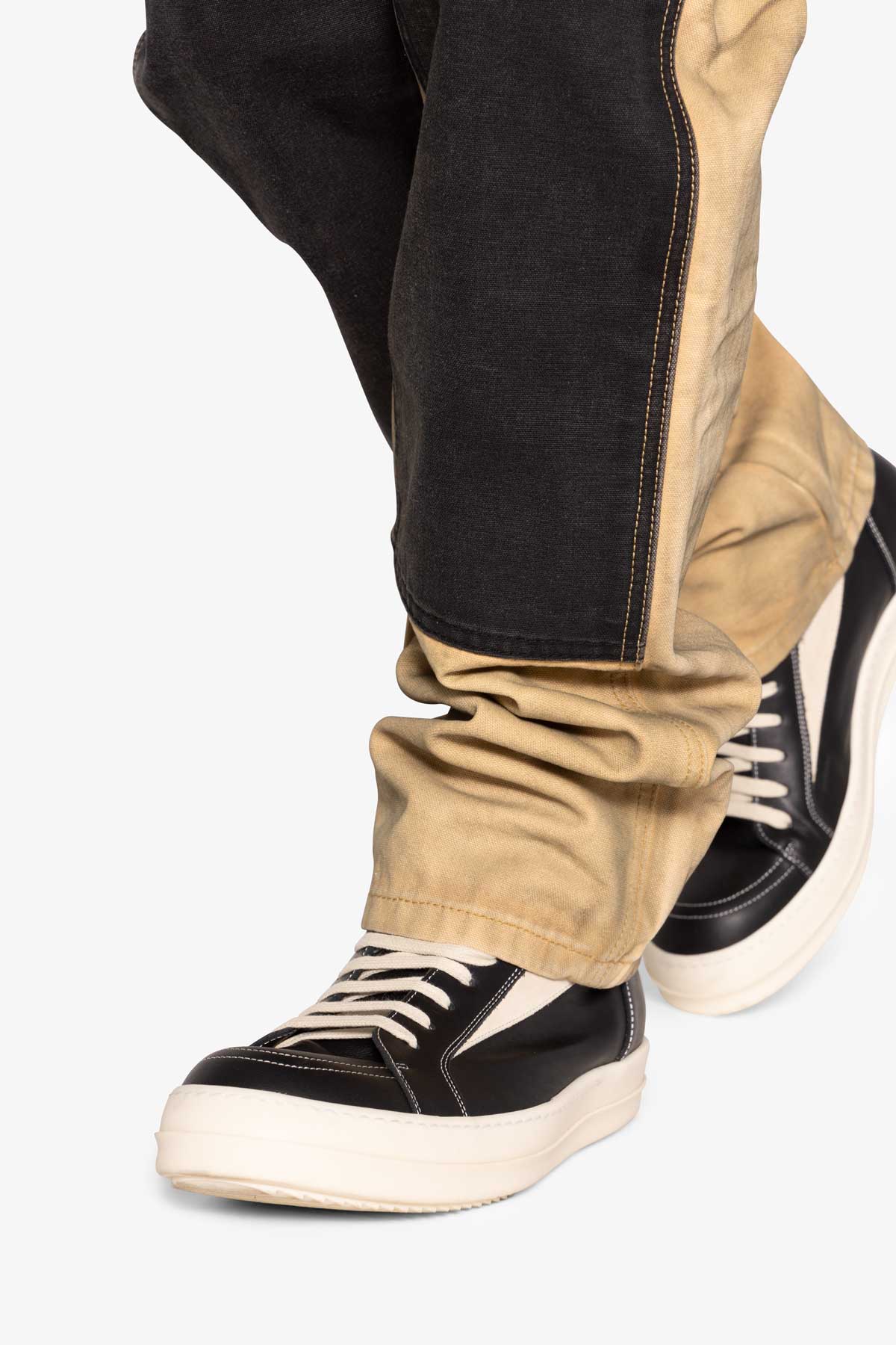 V684 Dirty Double Knee Denim - Tan